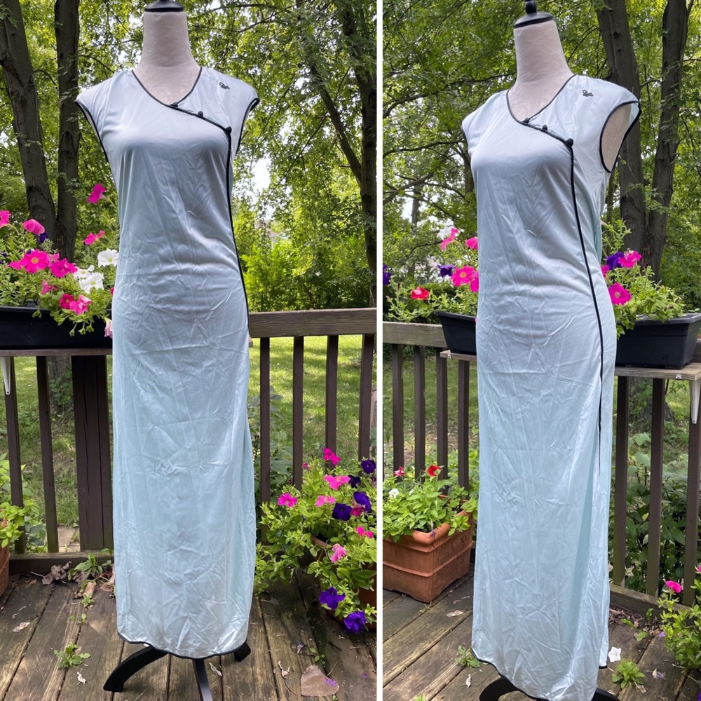 Vintage 70s Diane von Furstenburg for RE- 7 Blue Nylon Nightgown Sz Medium Large